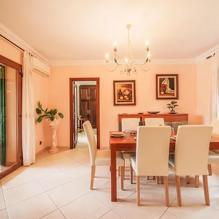 בית נופש Pena Rubia - Mur146 By Interhome